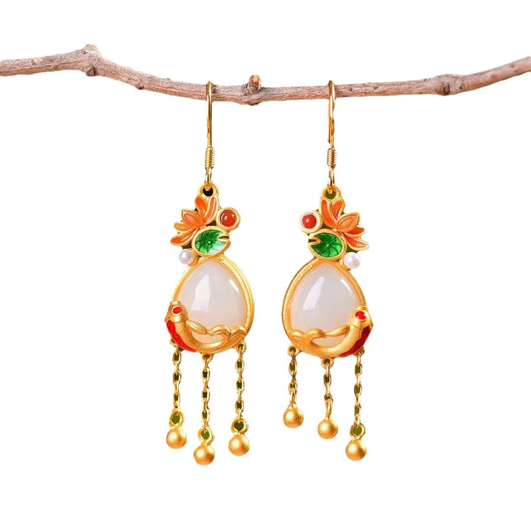 Elegant Silver Earring for Every Occasion