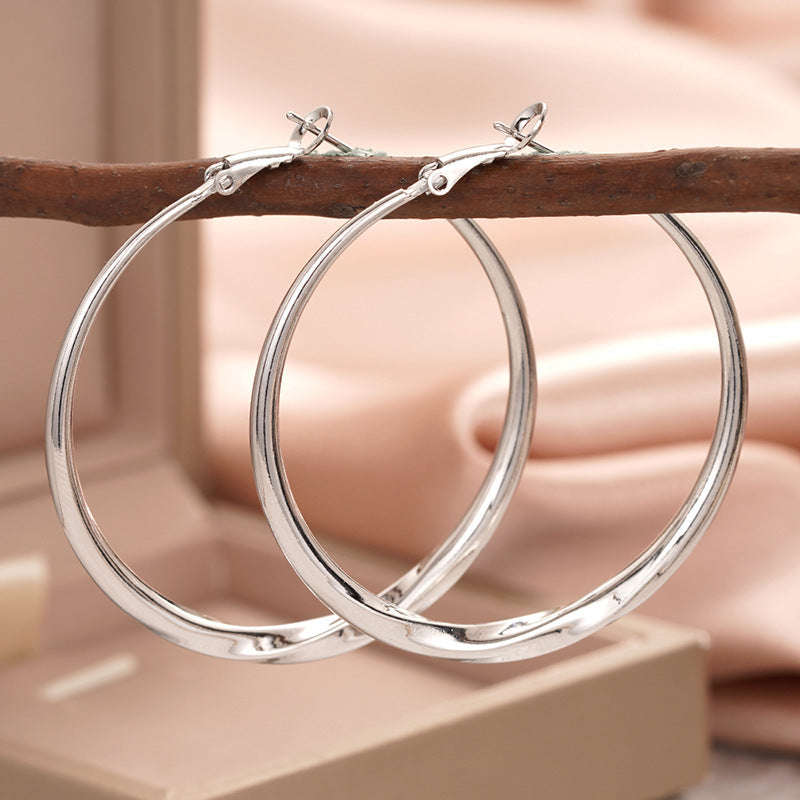 Stunning Earring for Daily Wear
