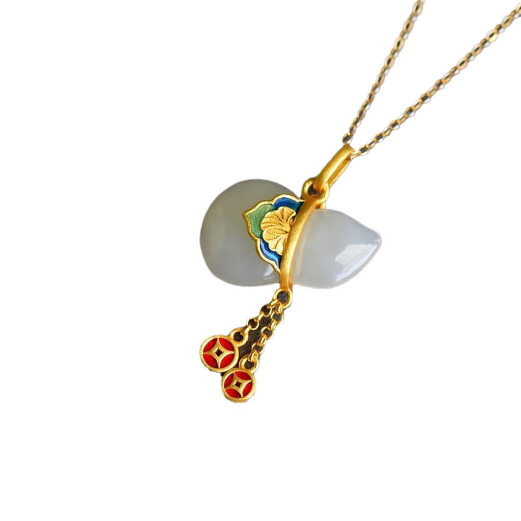 Stunning Silver Necklace for Daily Wear