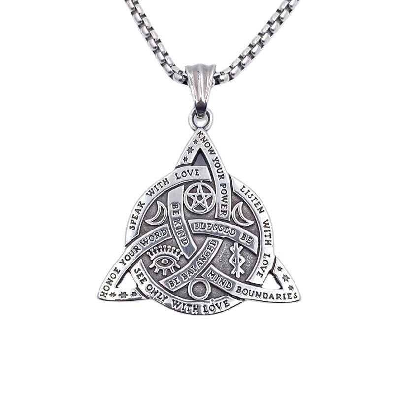 Elegant Pendant for Every Occasion