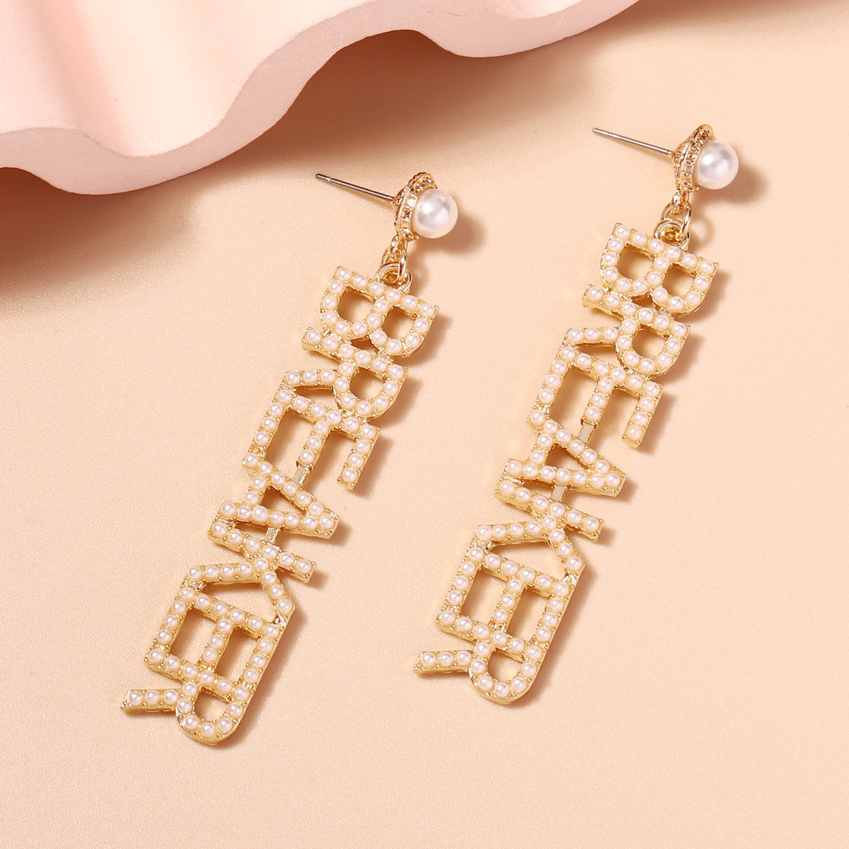 Stunning Pearl Earring for Daily Wear