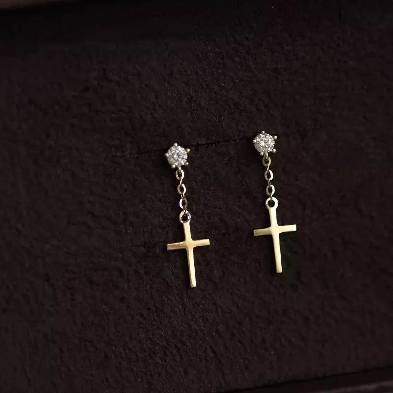 Charming Earring for Any Occasion