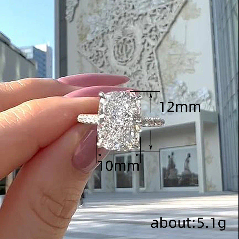 Beautiful Ring with Unique Style