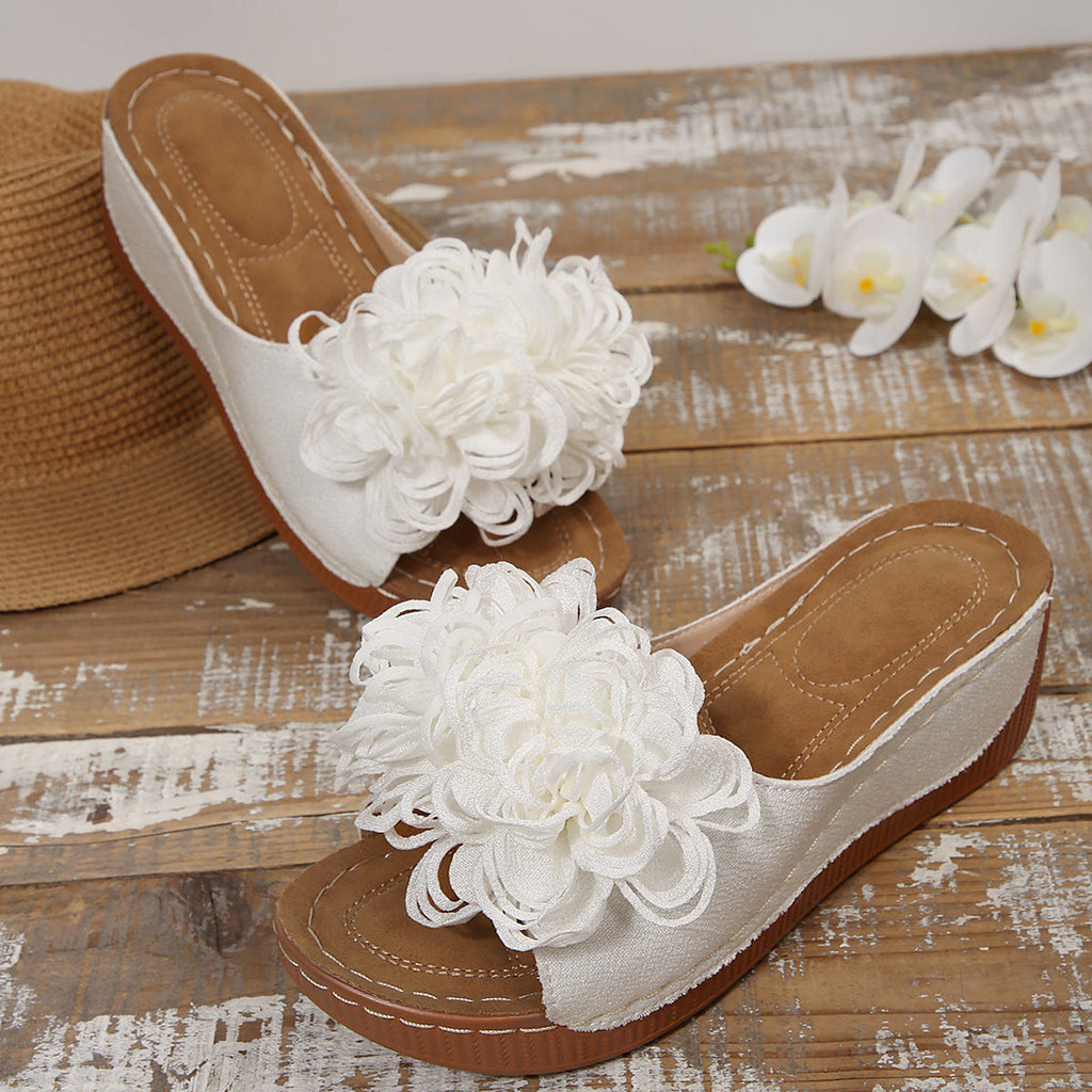 Classic Orthopedic Sandals with Timeless Style