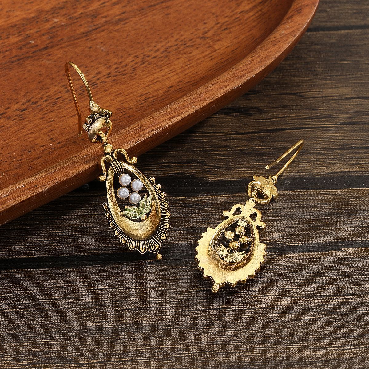 Elegant Pearl Earring for Every Occasion