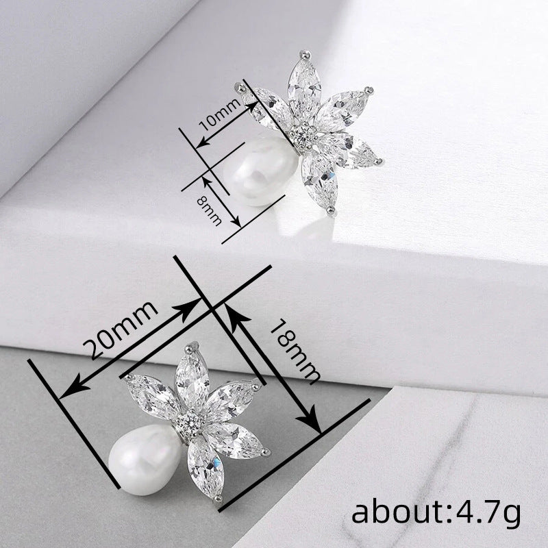 Classic Pearl Earring with Timeless Appeal