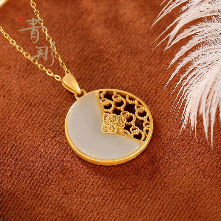 Elegant Gold Necklace for Every Occasion