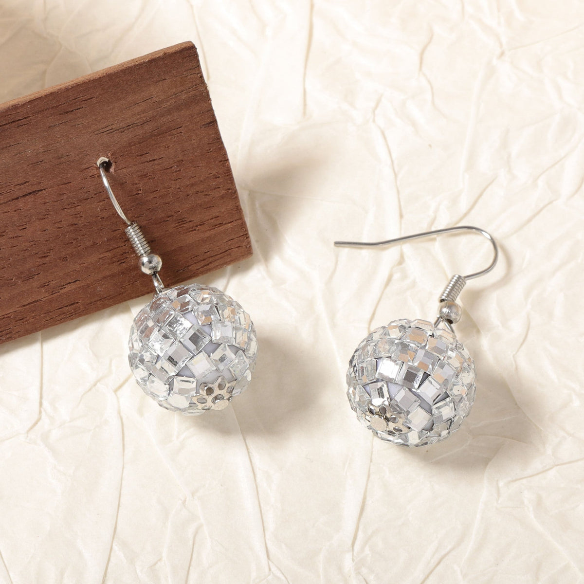 Classic Earring with Timeless Appeal