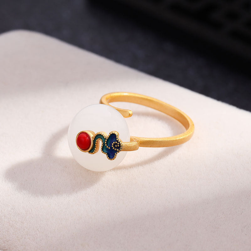 Classic Ring with Timeless Appeal
