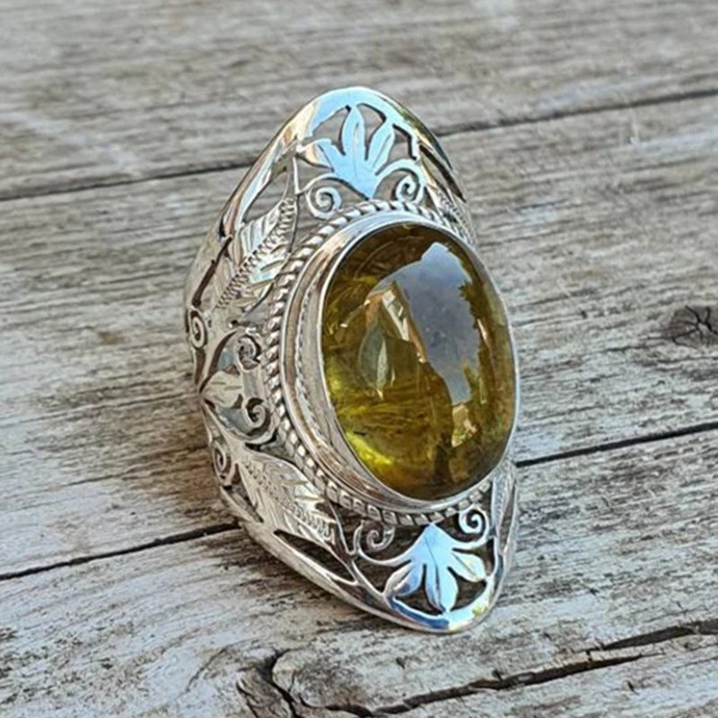 Classic Ring with Timeless Appeal