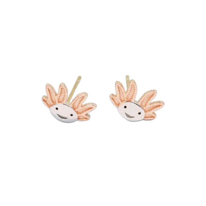 Classic Gold Earring with Timeless Appeal