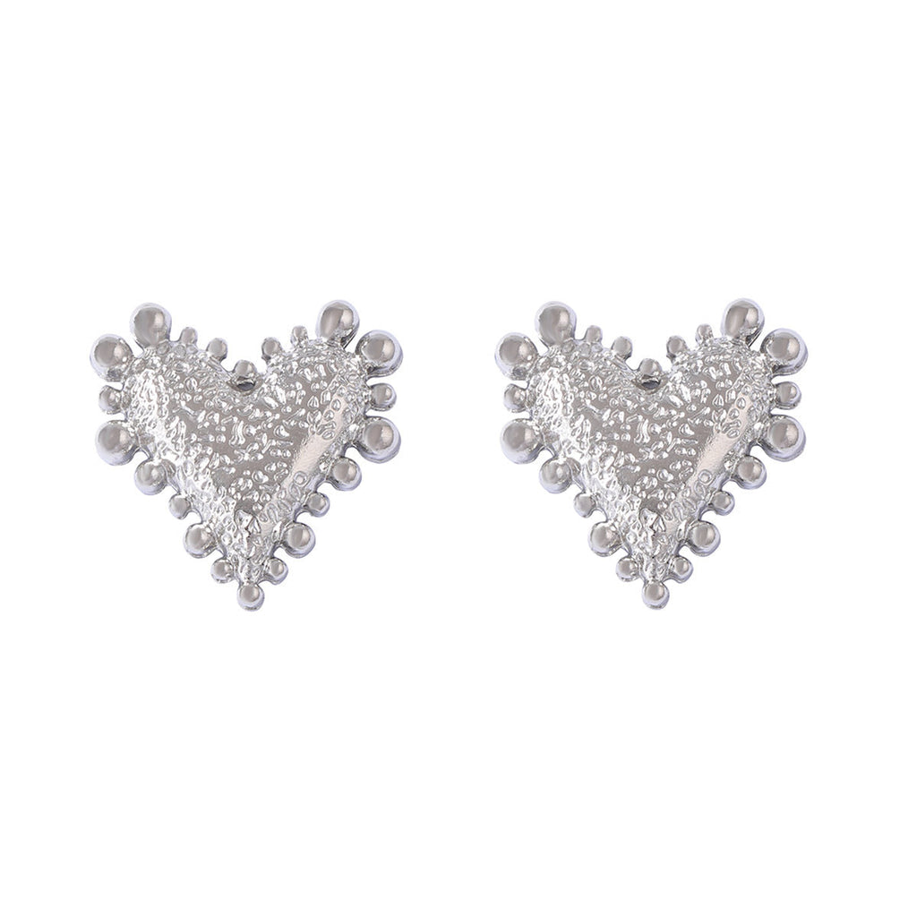 Charming Piece for Any Occasion