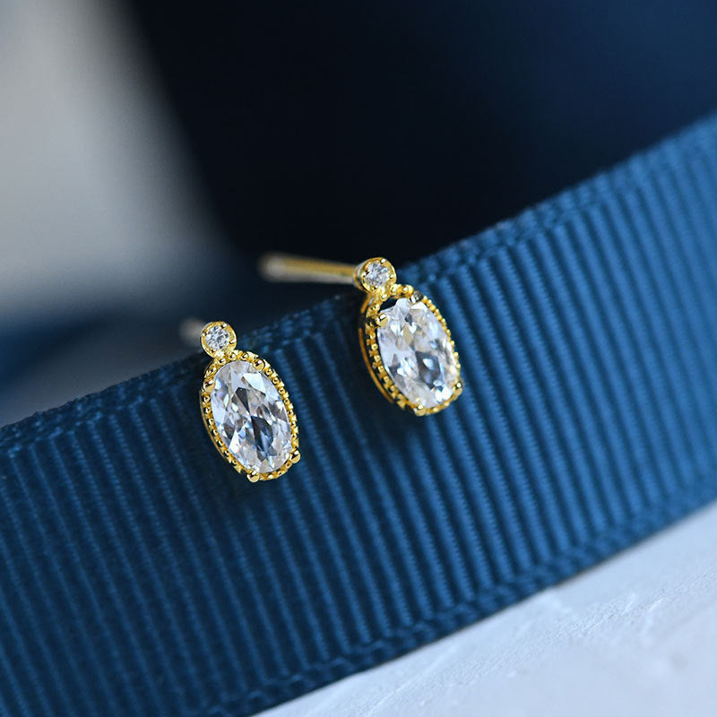 Romantic Earring for Special Moments