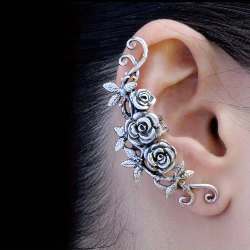 Romantic Silver Earring for Special Moments