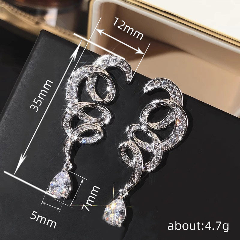 Beautiful Earring with Unique Style