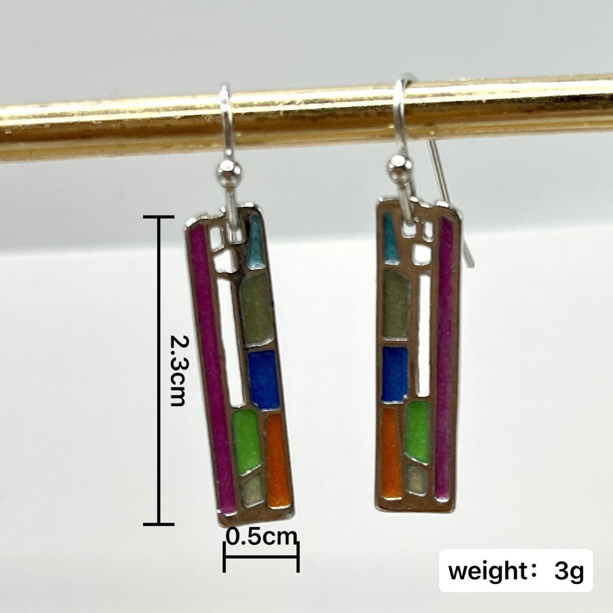 Charming Silver Earring for Any Occasion