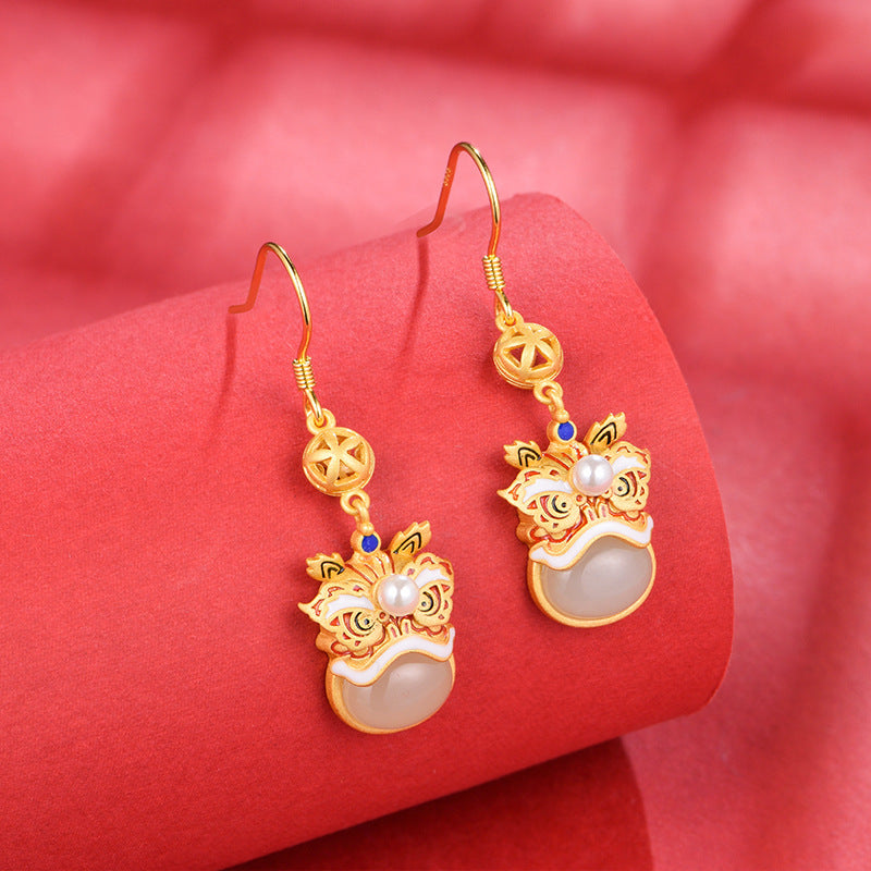 Classic Silver Earring with Timeless Appeal
