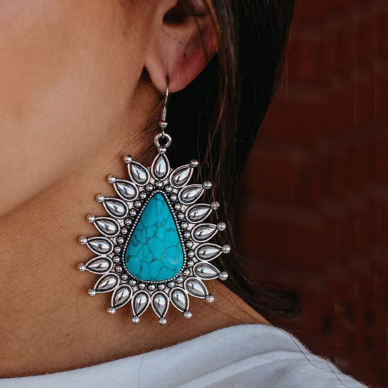 Elegant Earring for Every Occasion