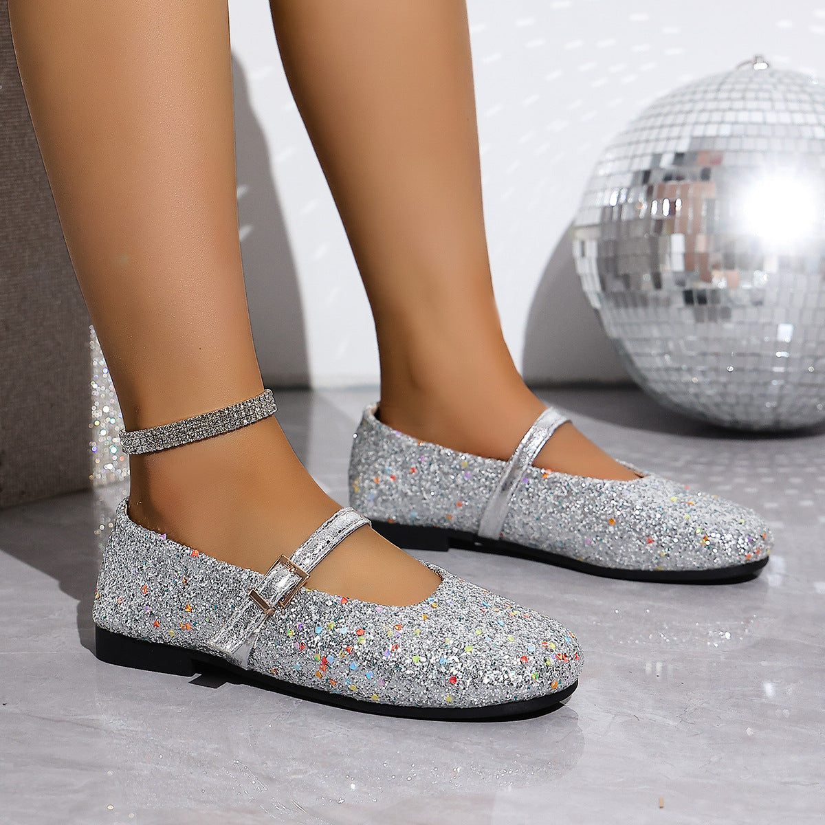 Graceful Orthopedic Shoes for Modern Look