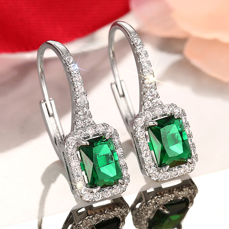 Romantic Earring for Special Moments