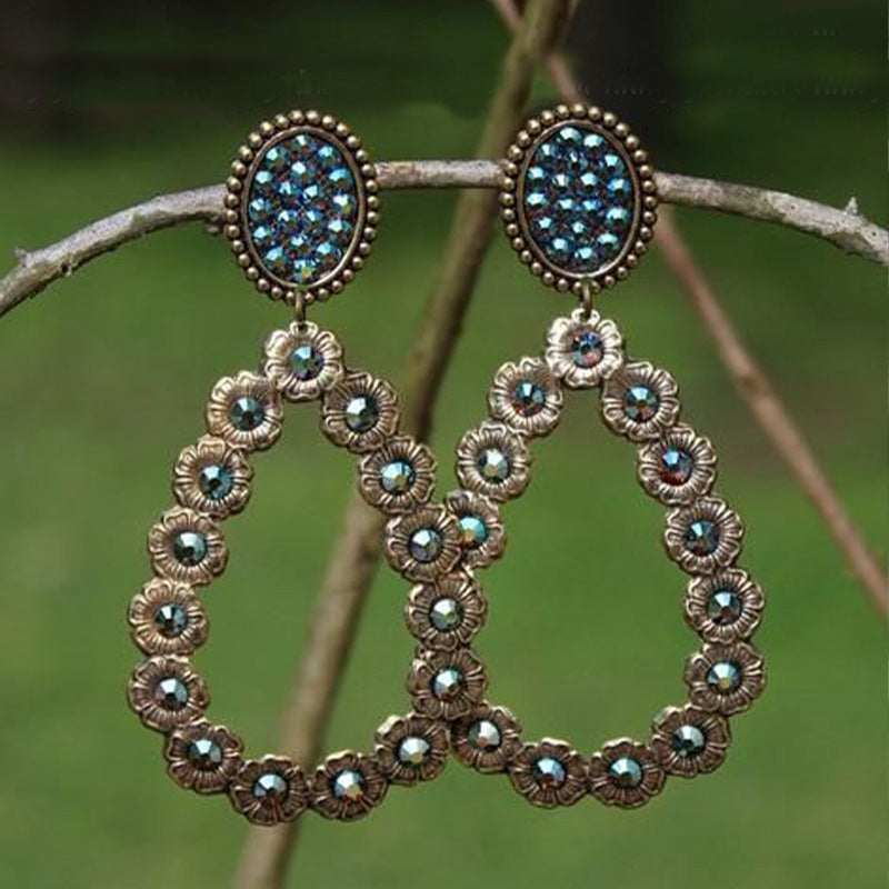 Beautiful Earring with Unique Style