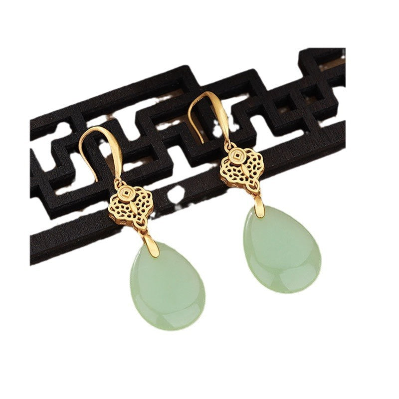 Stunning Gold Earring for Daily Wear