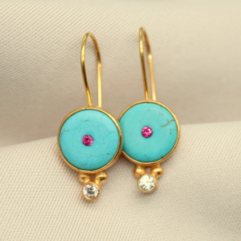 Classic Earring with Timeless Appeal