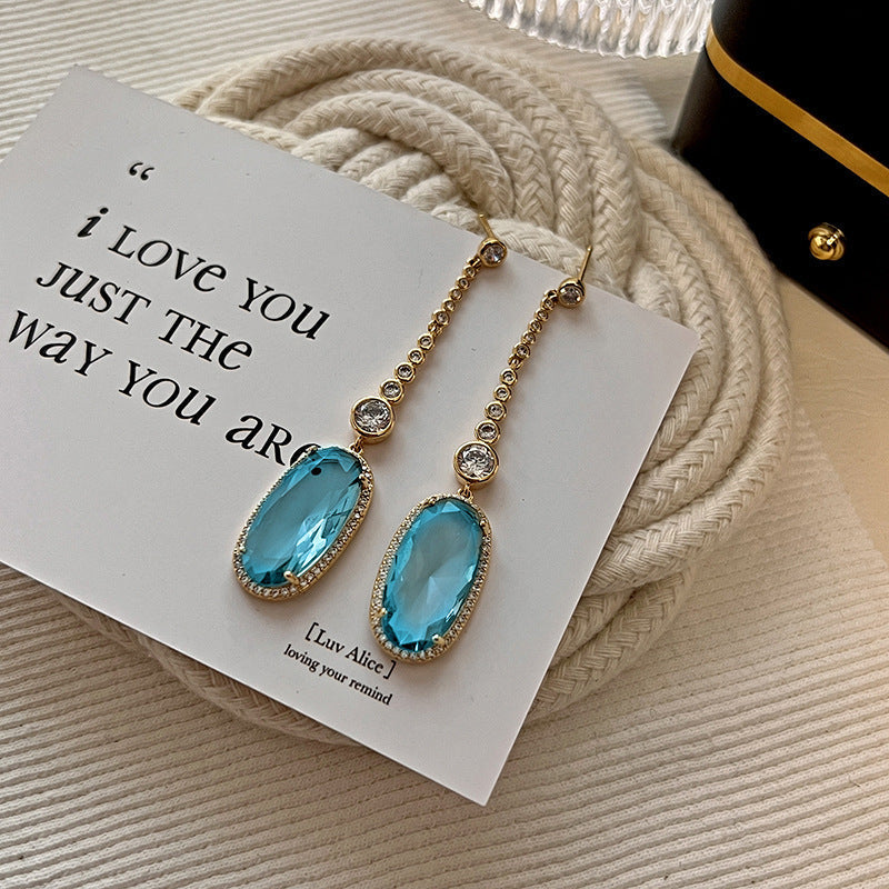Romantic Earring for Special Moments