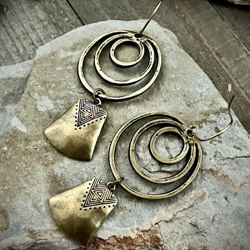Stunning Earring for Daily Wear