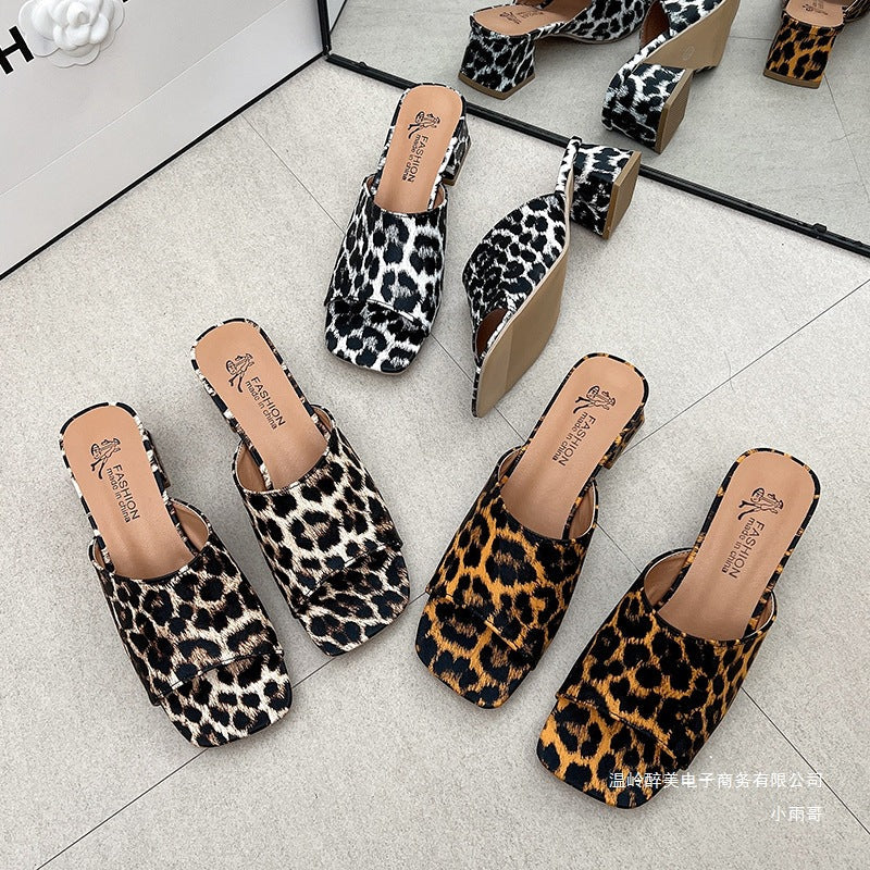 Graceful Orthopedic Shoes for Modern Look