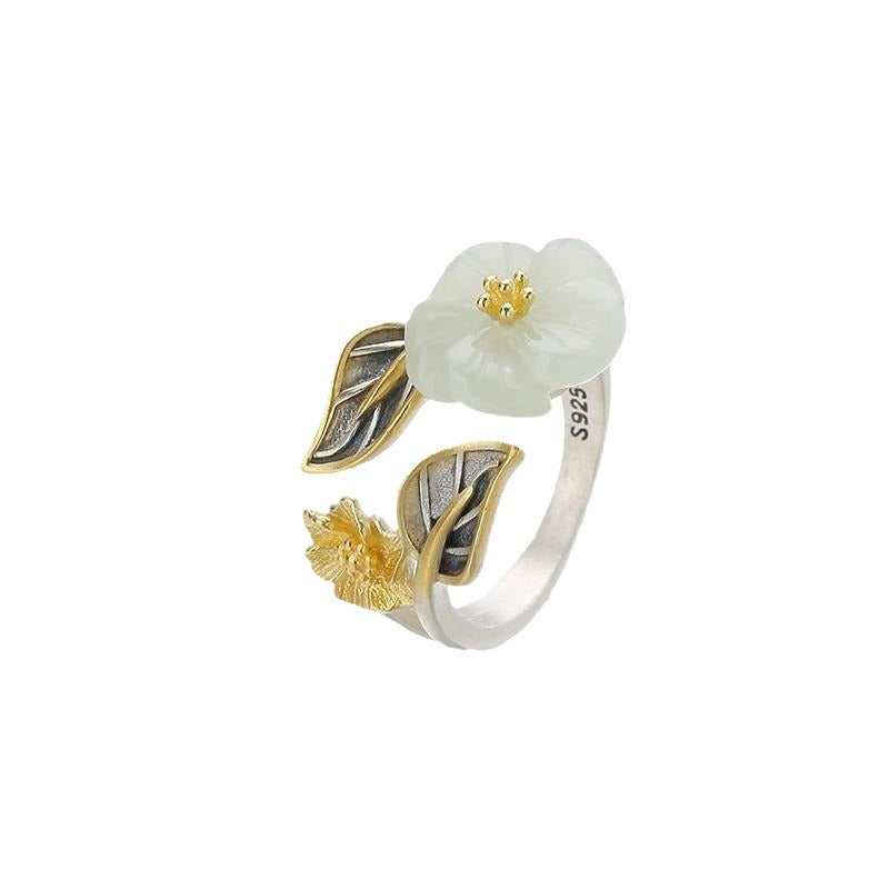 Romantic Gold Ring for Special Moments