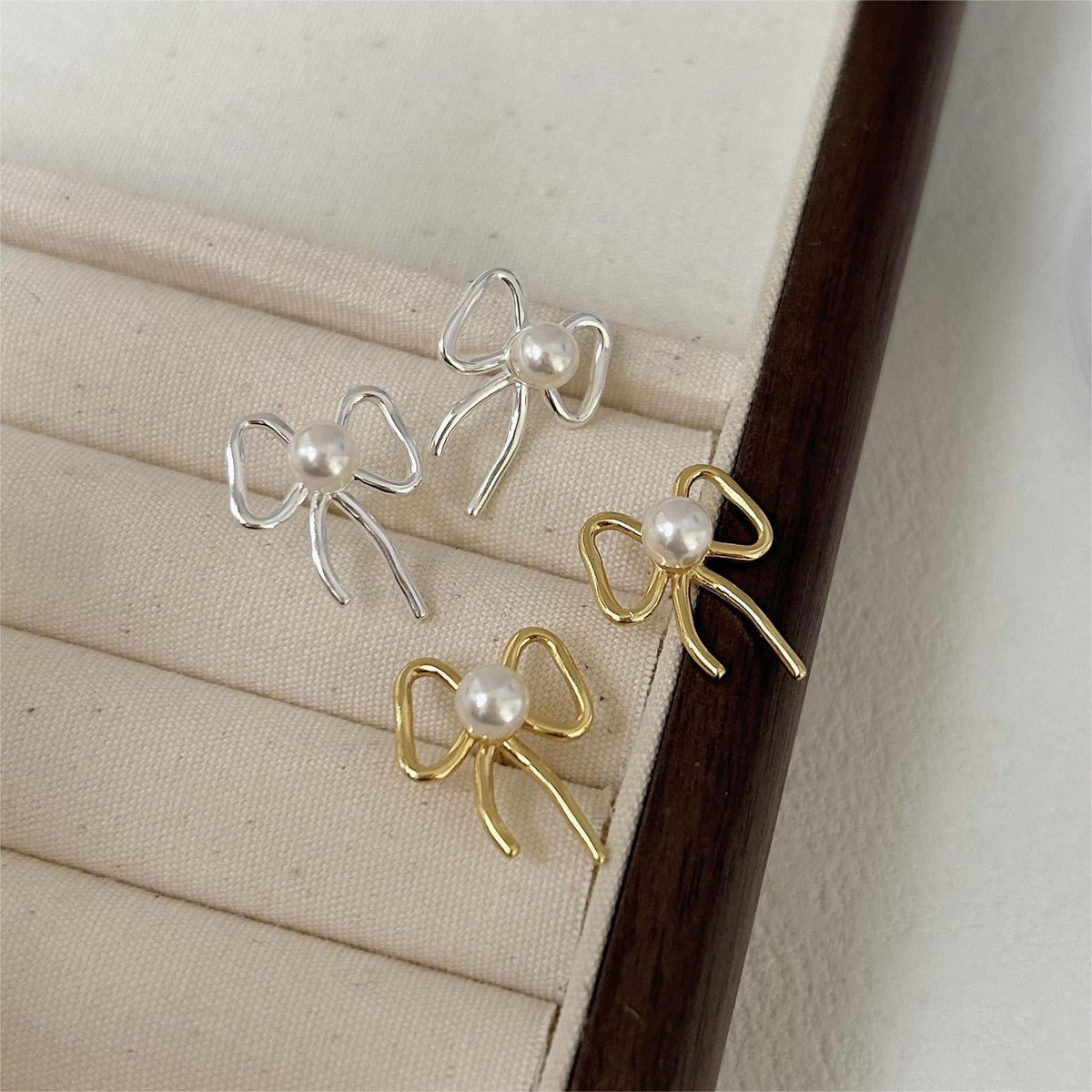 Romantic Pearl Earring for Special Moments