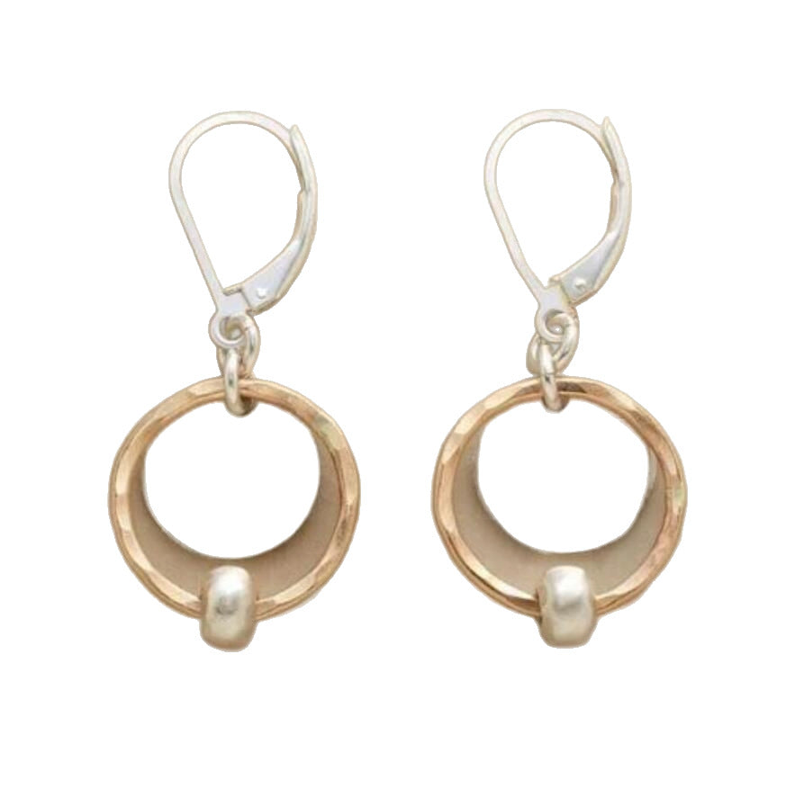 Charming Silver Earring for Any Occasion