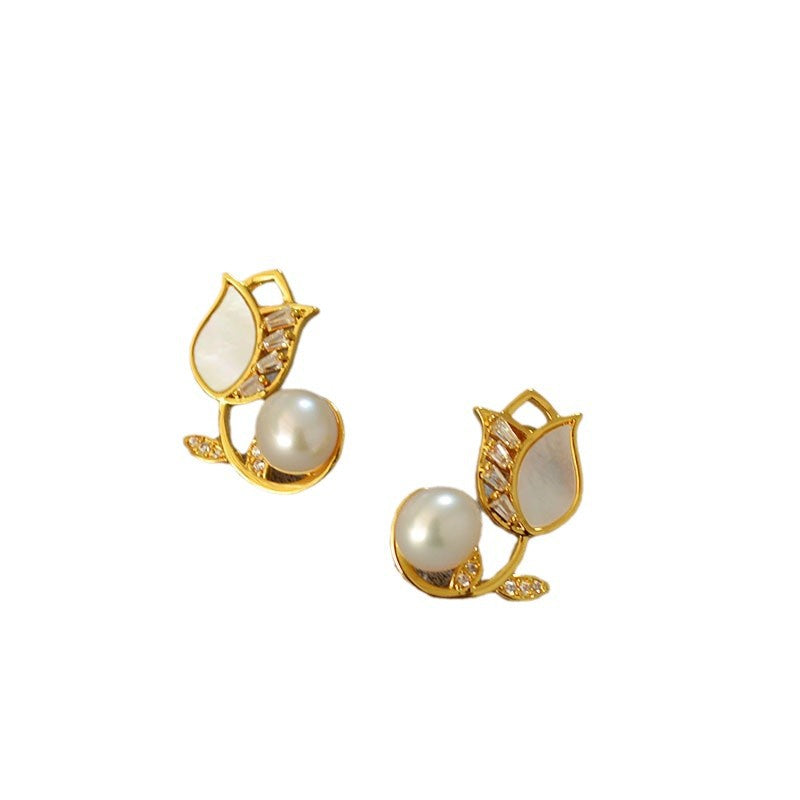 Stunning Silver Earring for Daily Wear