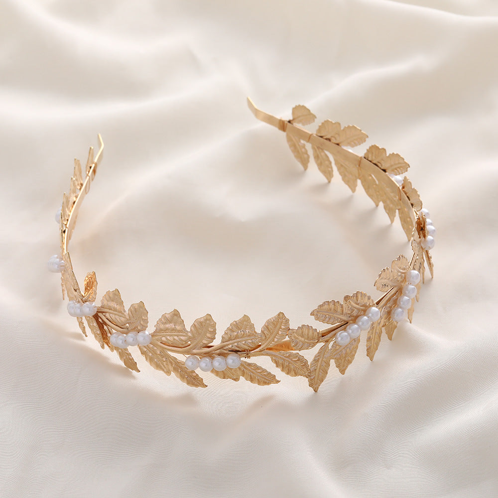 Stunning Gold Piece for Daily Wear