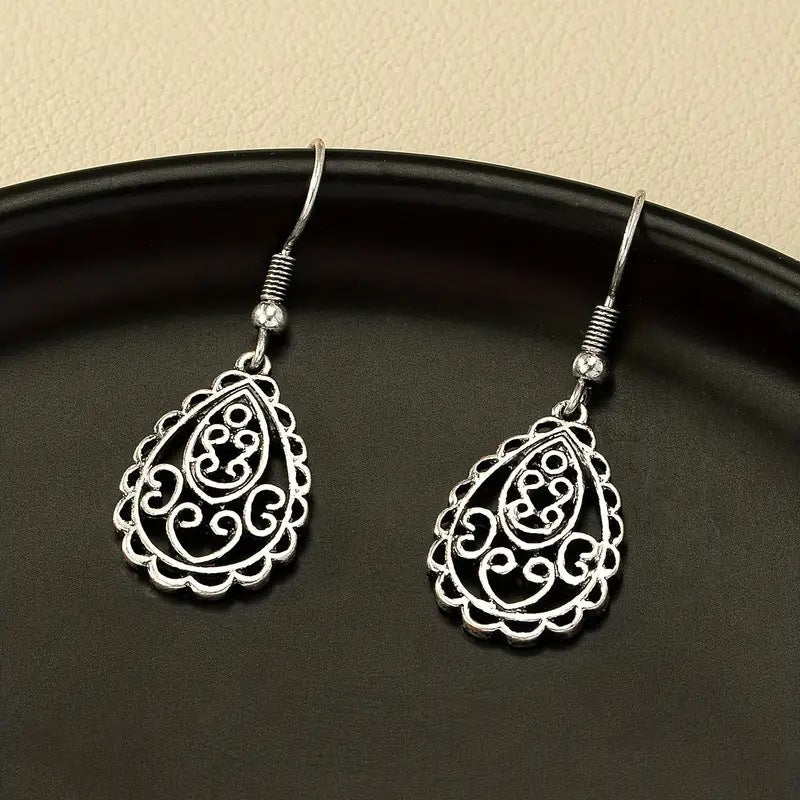 Vintage Handmade Earring