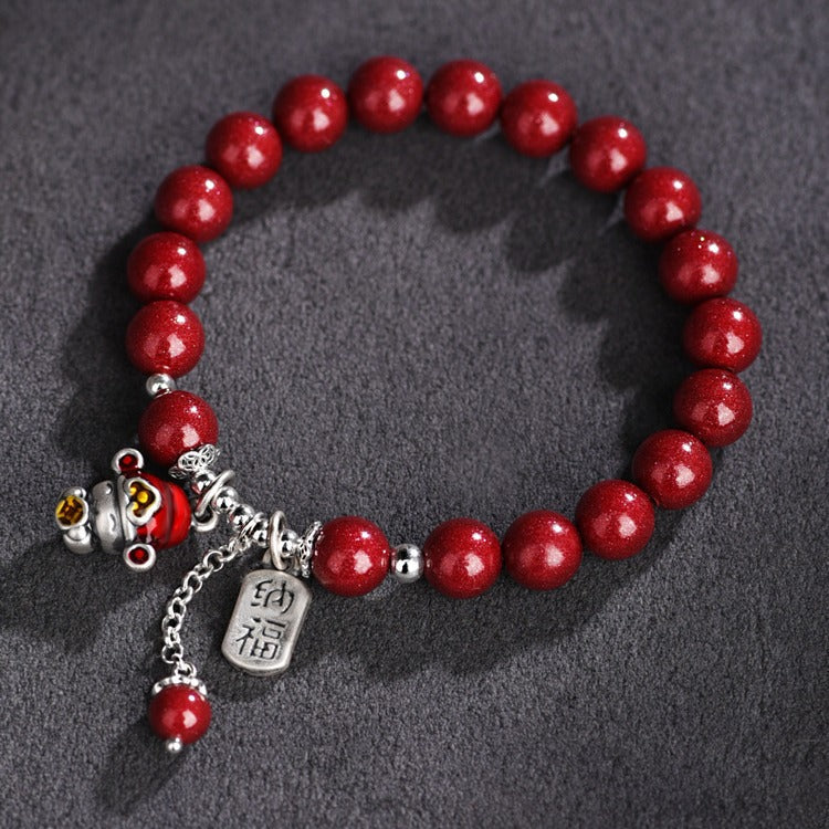 Classic Silver Bracelet with Timeless Appeal