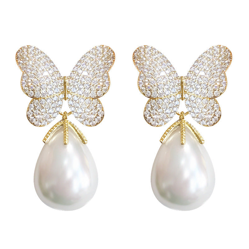 Stunning Pearl Earring for Daily Wear