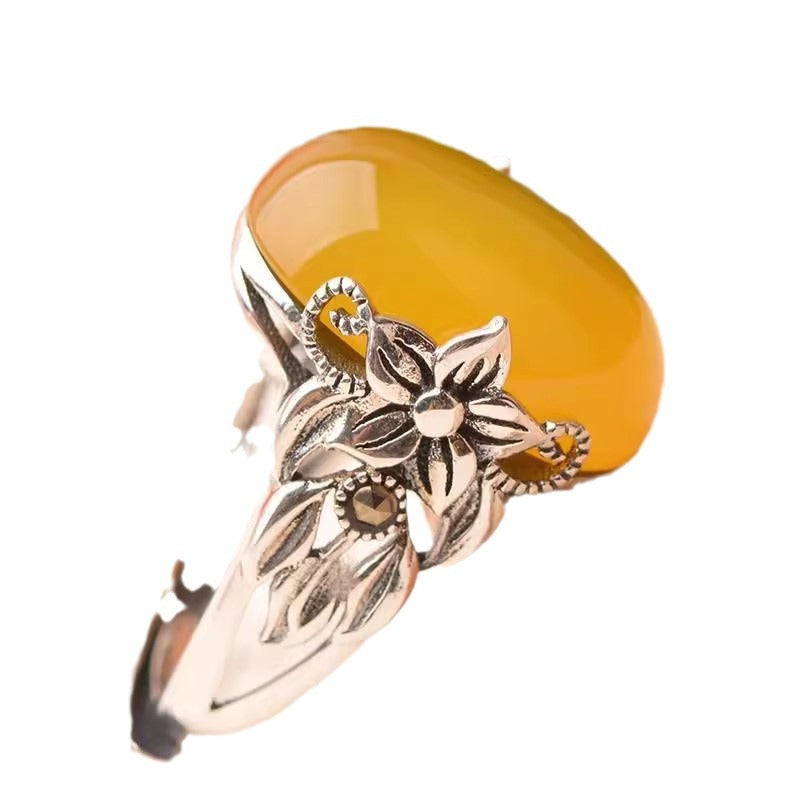 Classic Ring with Timeless Appeal
