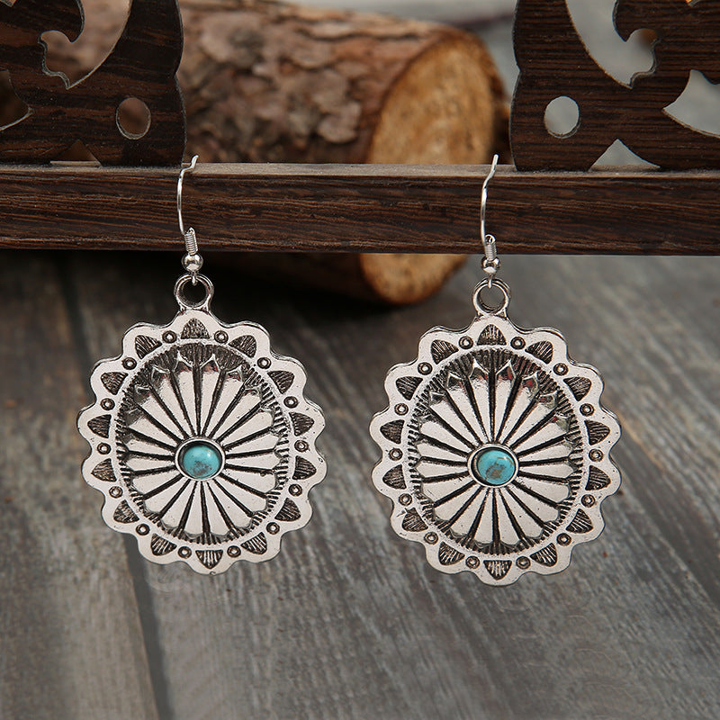 Classic Earring with Timeless Appeal