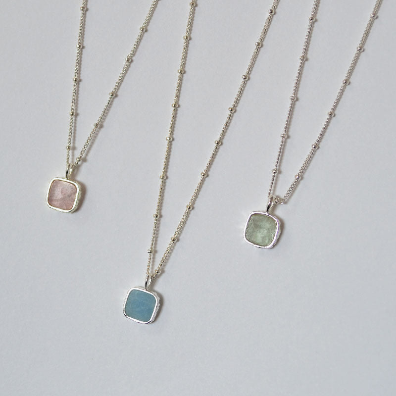 Romantic Silver Necklace for Special Moments