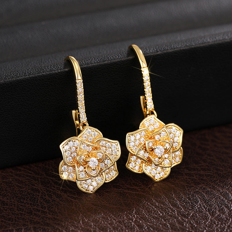 Classic Earring with Timeless Appeal