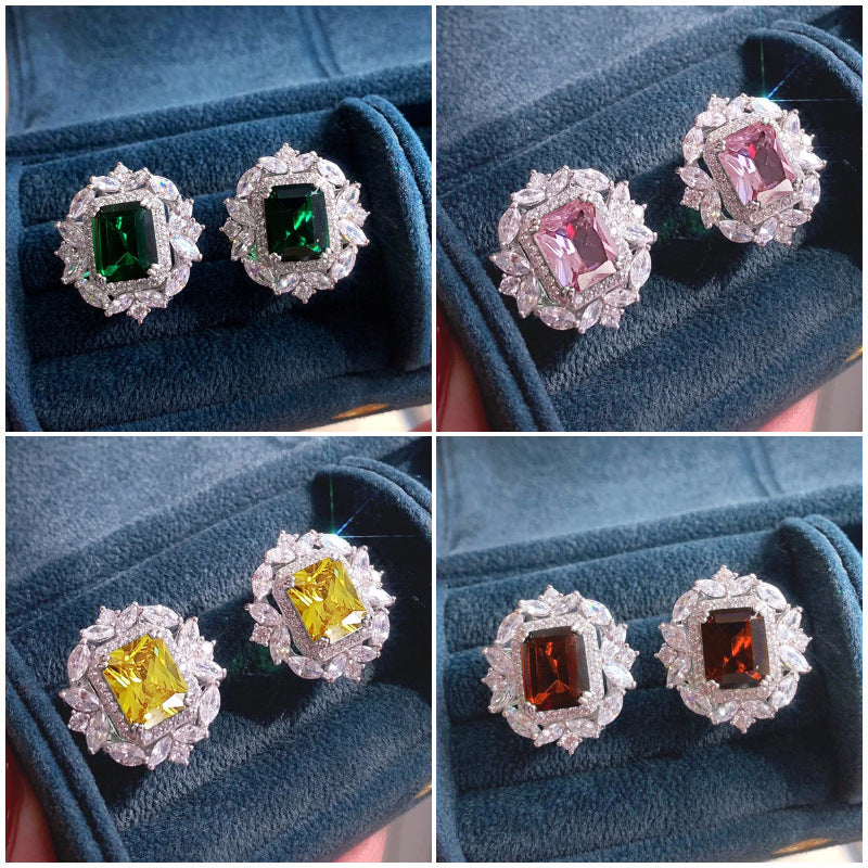 Stunning Earring for Daily Wear