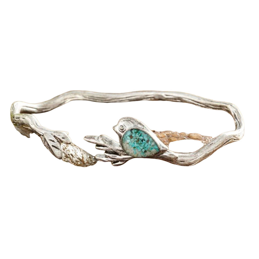 Classic Silver Bracelet with Timeless Appeal