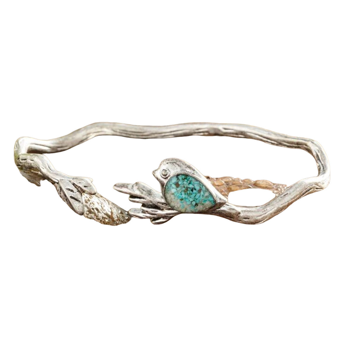 Classic Silver Bracelet with Timeless Appeal