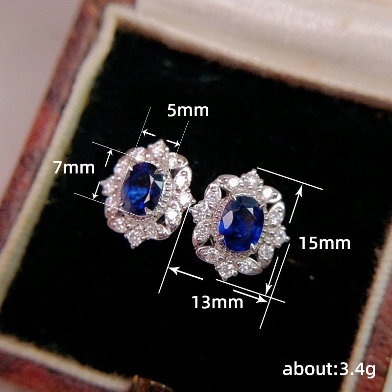 Charming Earring for Any Occasion