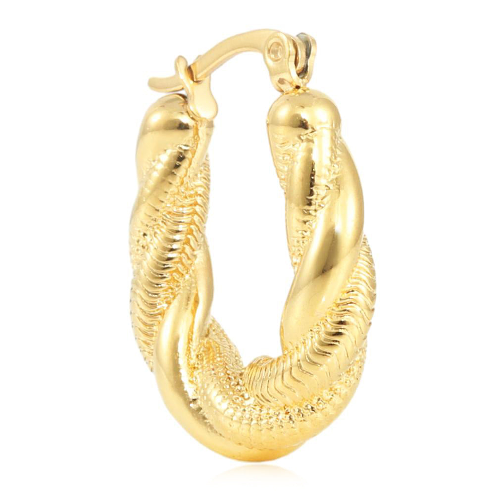 Romantic Gold Earring for Special Moments
