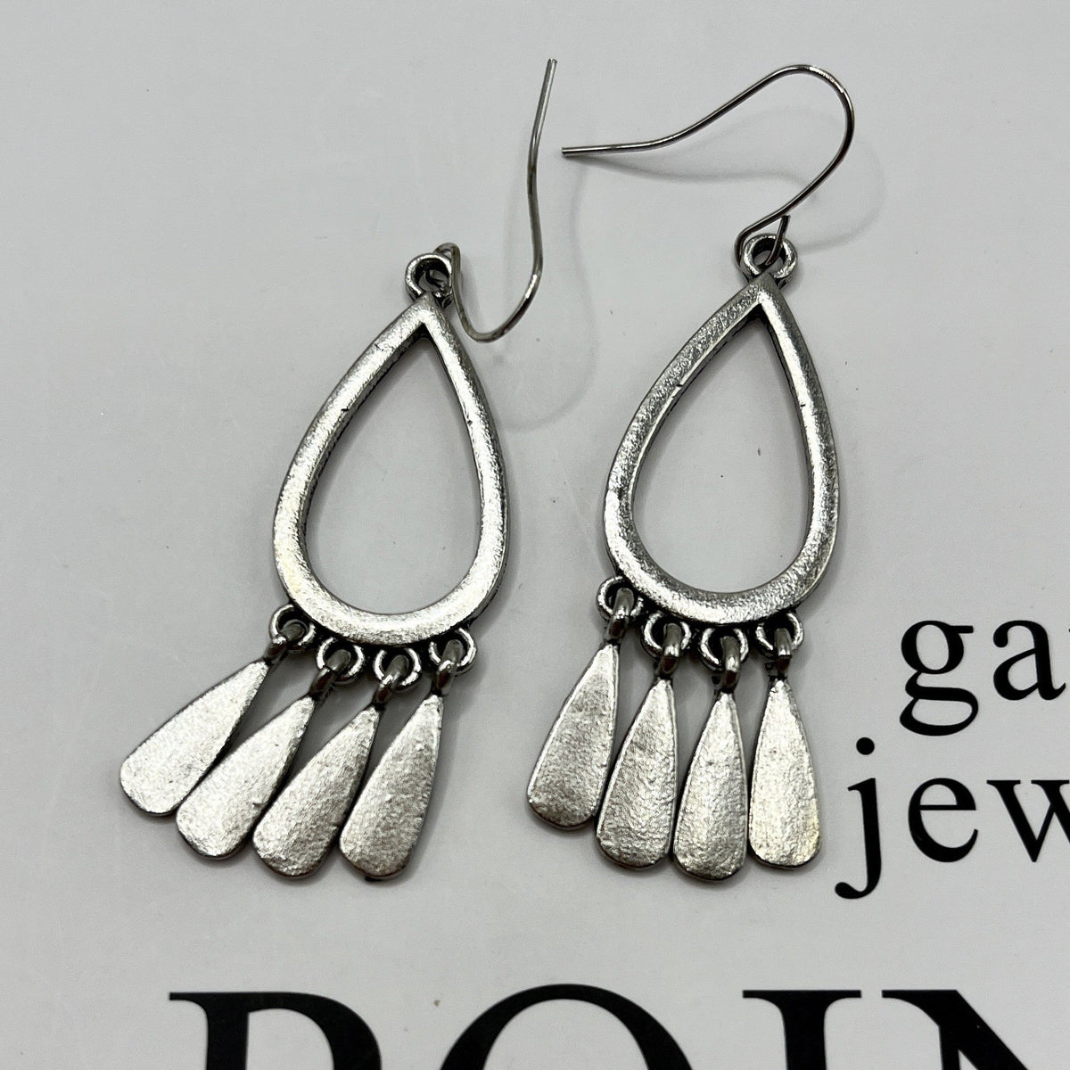 Vintage Handmade Earring