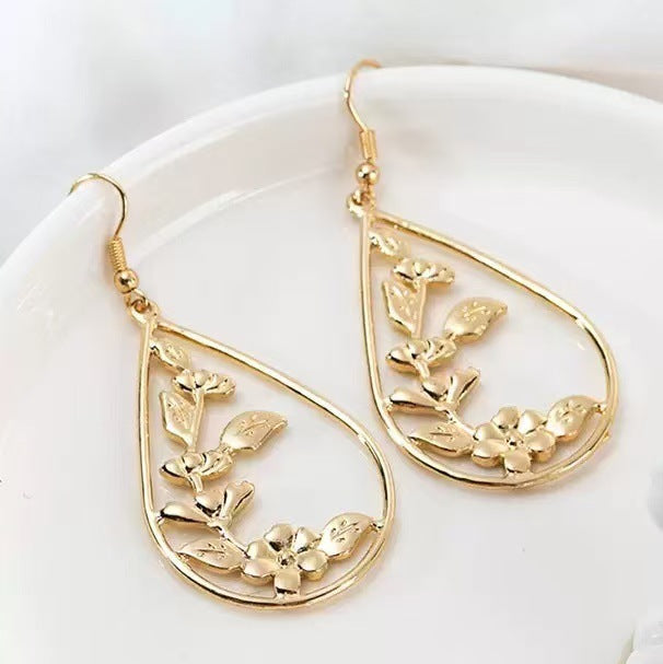 Vintage Handmade Earring