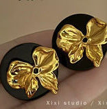 Elegant Gold Earring for Every Occasion